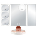 Novo Design Recarregável Trifold Vantiy Espelho com luzes